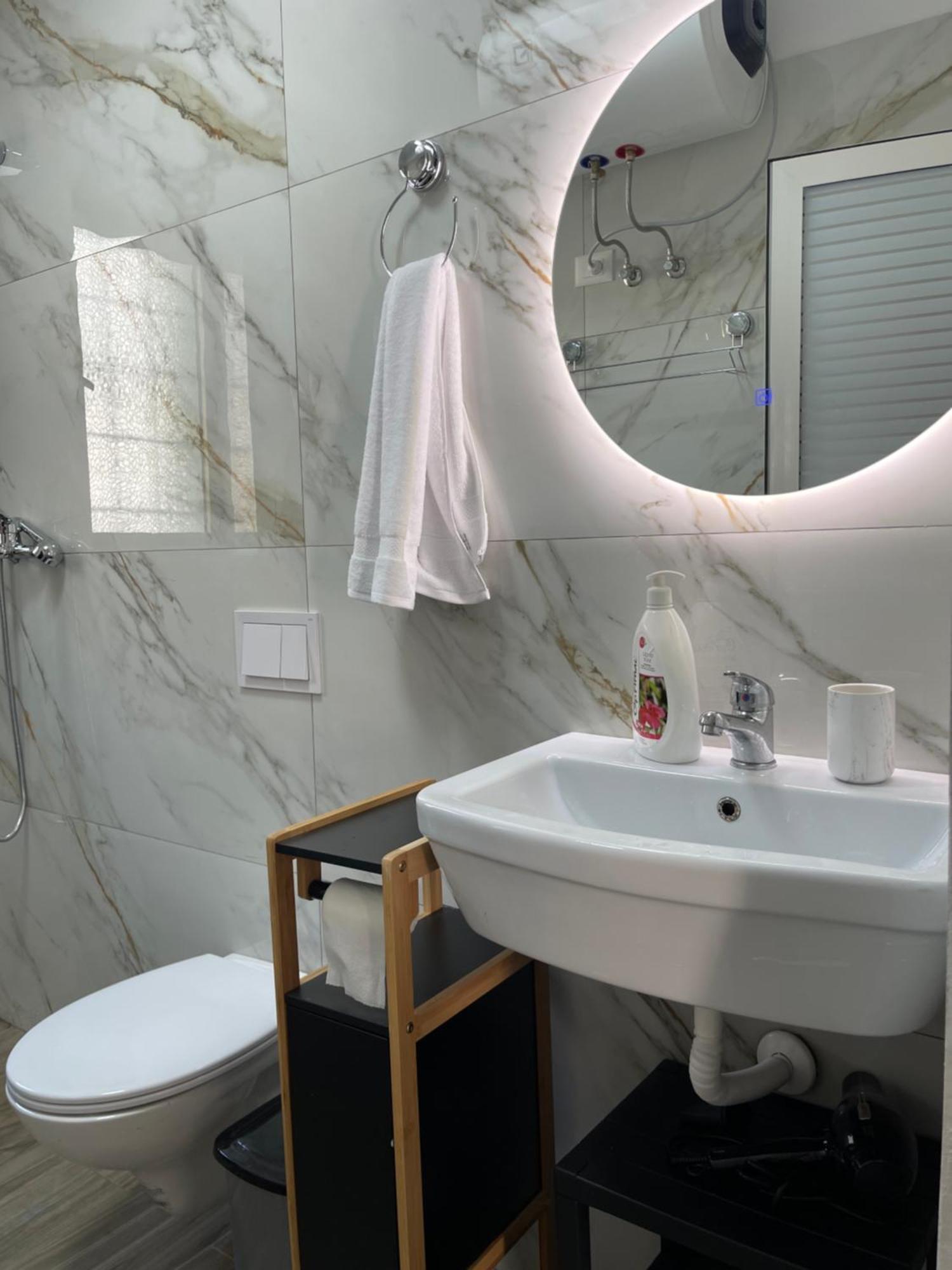 Sunny City Center Apartment Lezhë Dış mekan fotoğraf